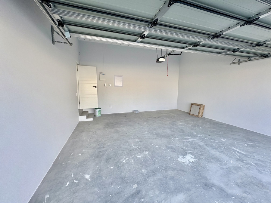 4 Bedroom Property for Sale in Sandown Western Cape